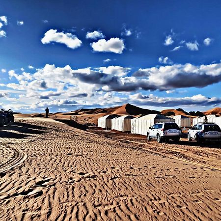 Merzouga Nice Luxury Camp Екстериор снимка