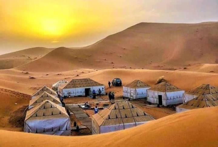 Merzouga Nice Luxury Camp Екстериор снимка